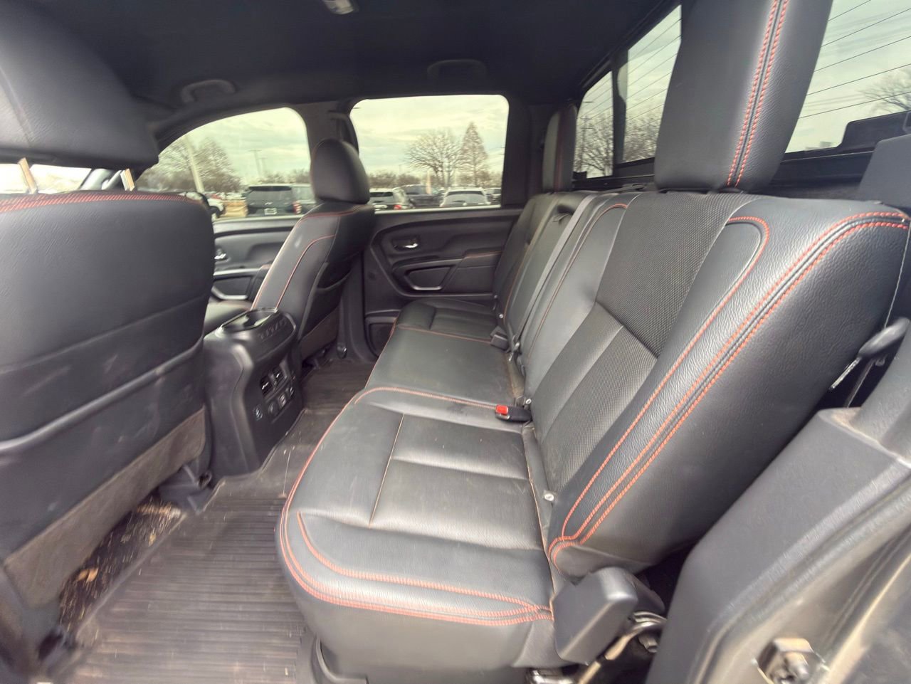 Used 2023 Nissan Titan PRO-4X w/ Pro-4x Convenience Package image 7