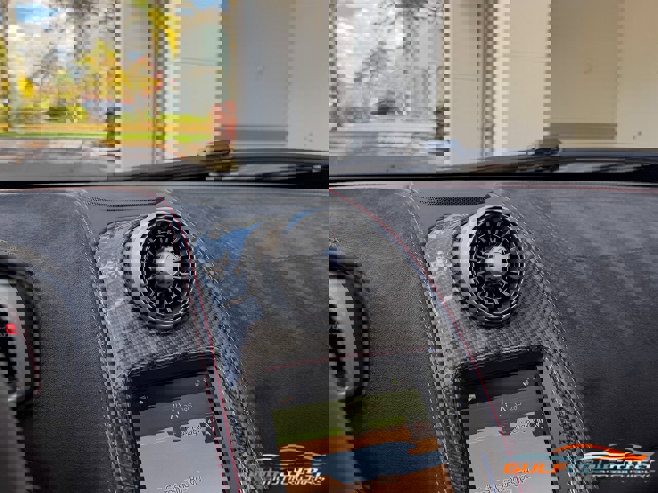 Used 2015 McLaren 650S Spider image 17