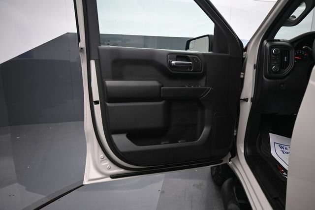 New 2026 Chevrolet Silverado 1500 Custom Trail Boss w/ Dark Appearance Package AWD/4WD image 9