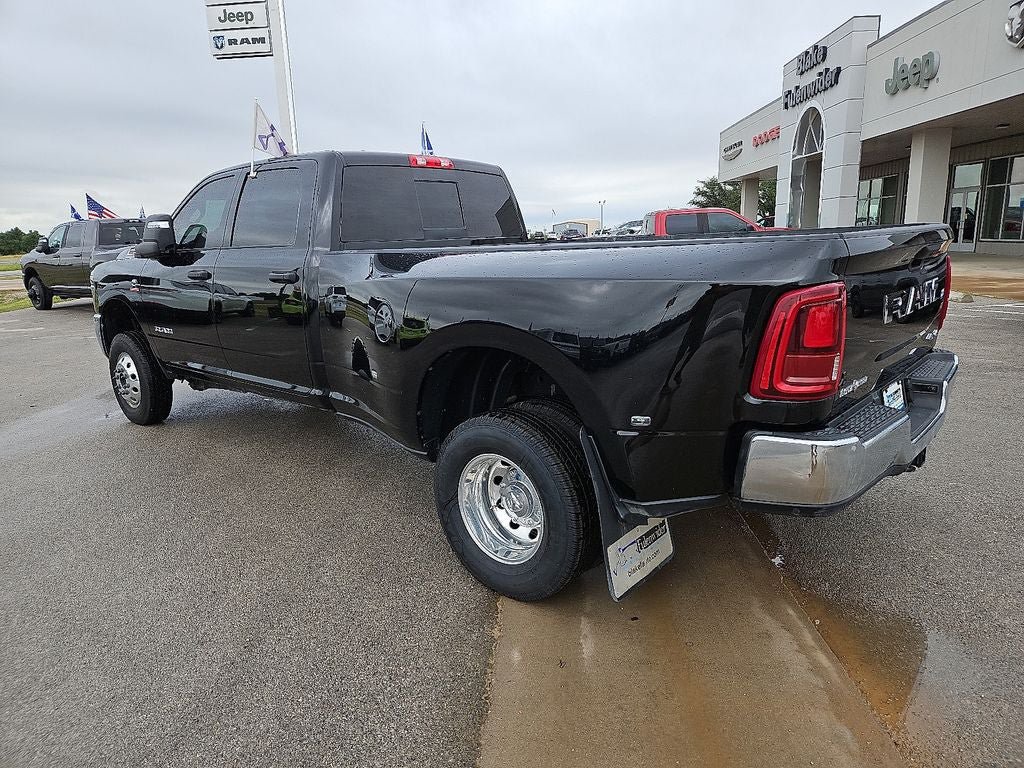 Used 2025 RAM 3500 Lone Star AWD/4WD image 4