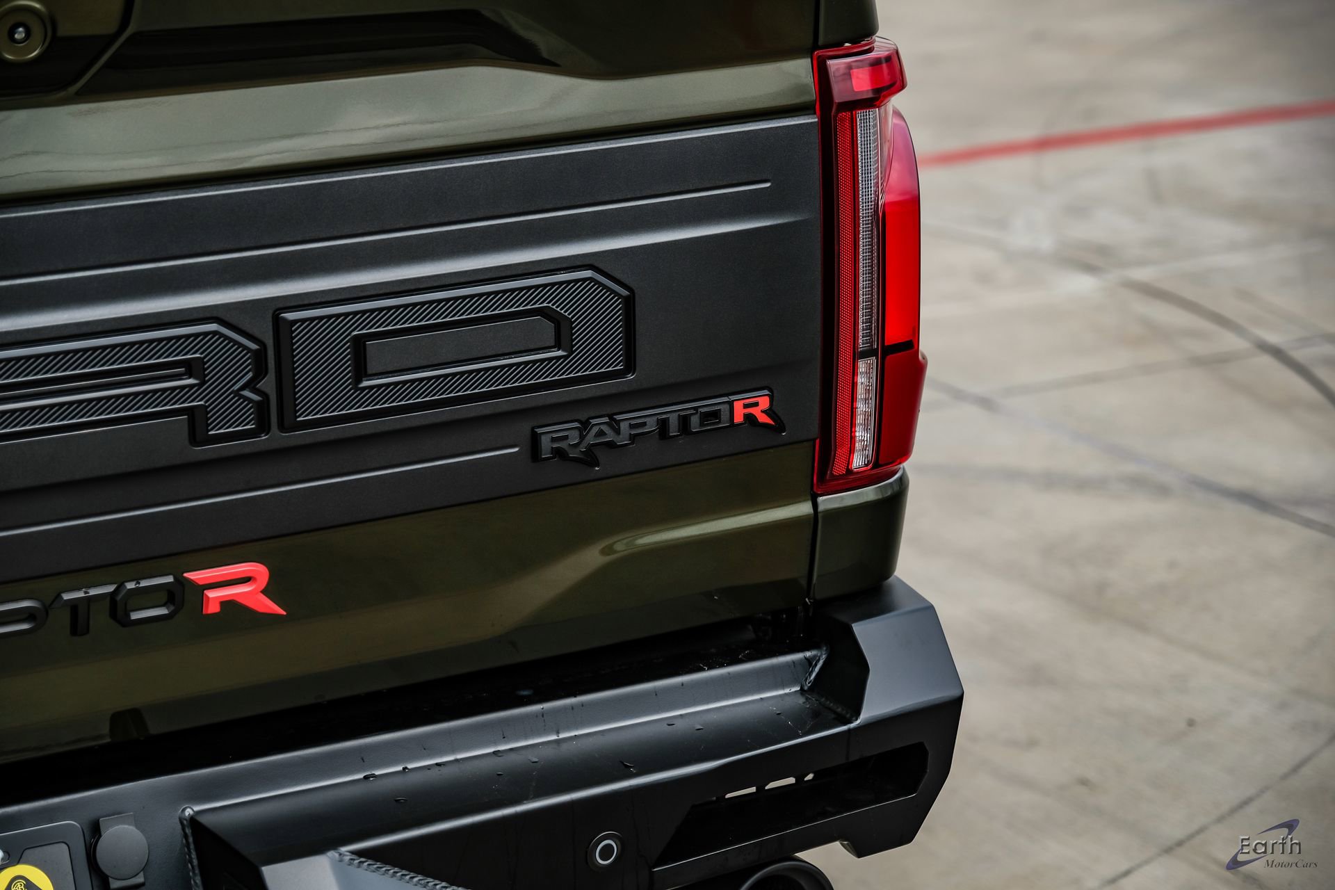 Used 2026 Ford F150 Raptor w/ Equipment Group 803A Raptor R AWD/4WD image 17