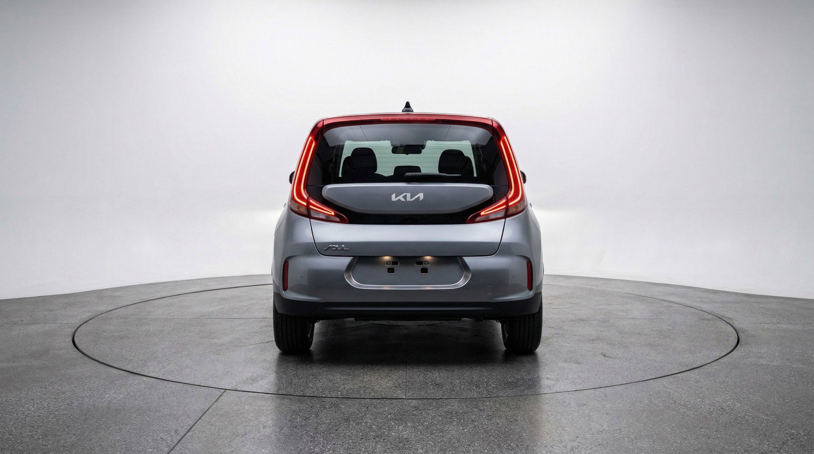 Used 2025 Kia Soul LX w/ LX Technology Package FWD image 7