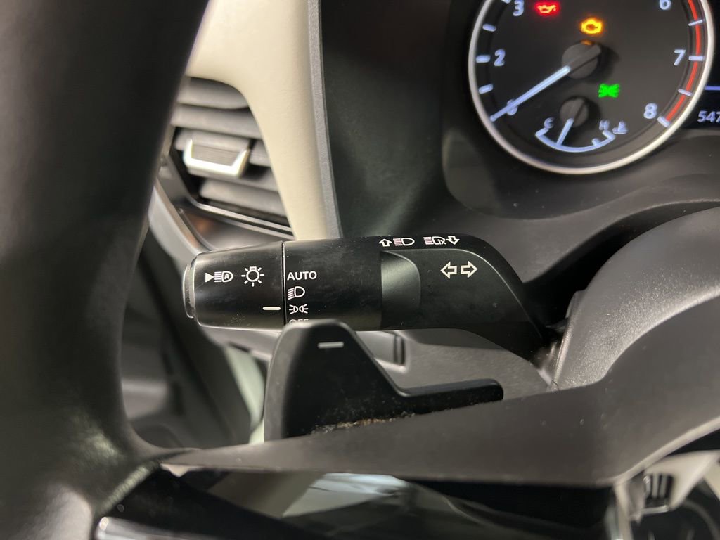 Used 2021 Nissan Rogue SV AWD/4WD image 20