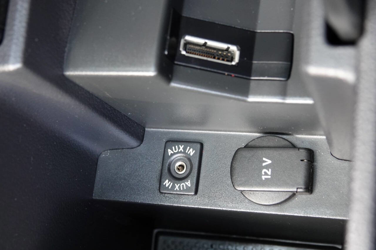 Used 2013 Volkswagen Passat TDI SEL Premium image 67