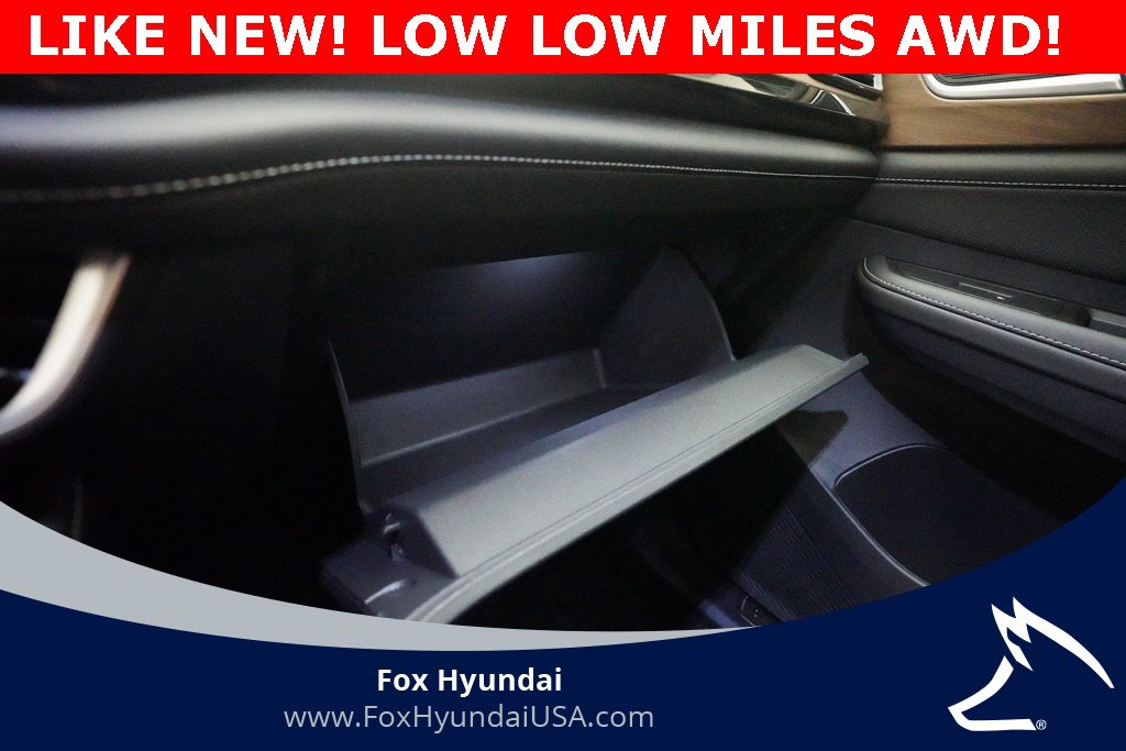 Used 2025 Volkswagen Atlas SE image 30