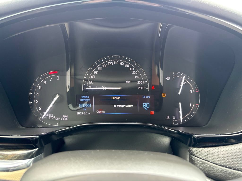 Used 2017 Cadillac XT5 FWD image 22
