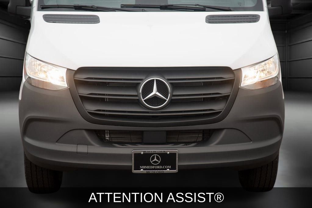 Used 2025 Mercedes-Benz Sprinter 2500 image 14