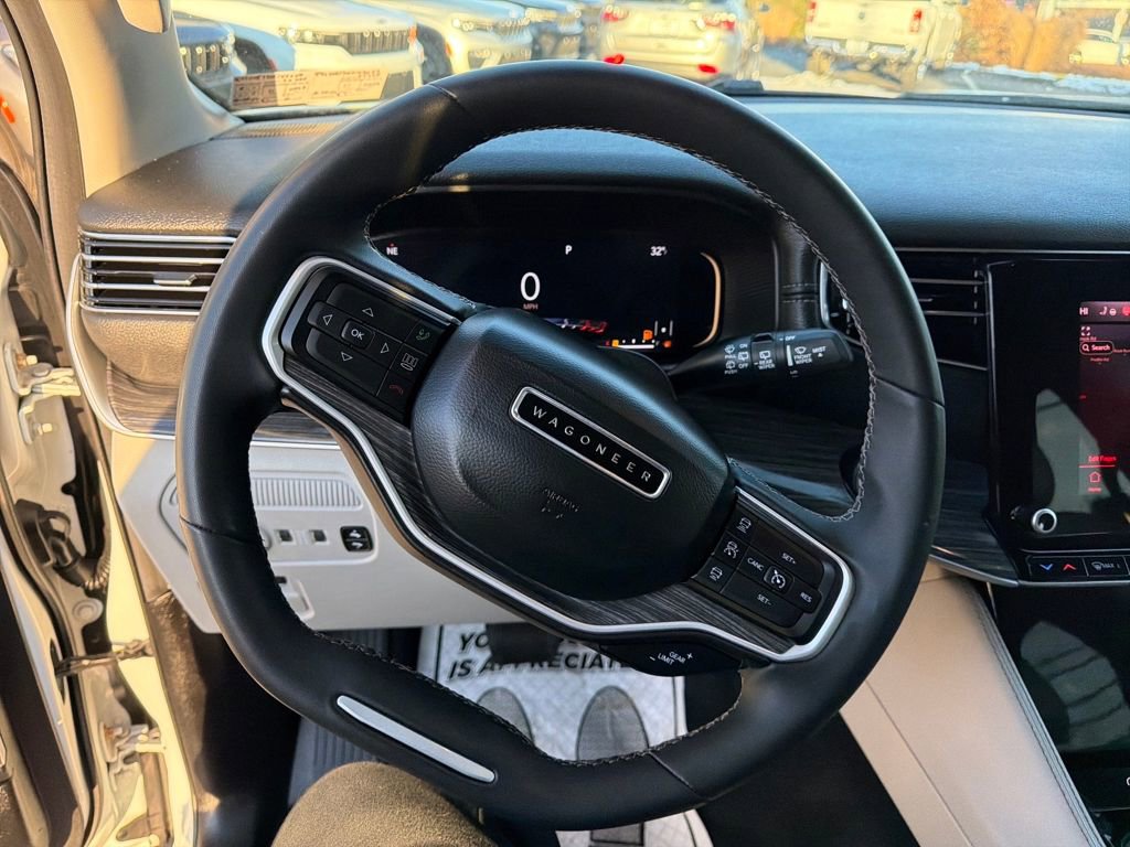 Used 2022 Jeep Wagoneer Series II image 18