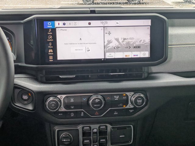 New 2025 Jeep Gladiator Sport image 15