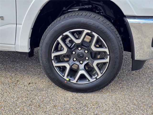 New 2026 RAM 1500 Laramie AWD/4WD image 13