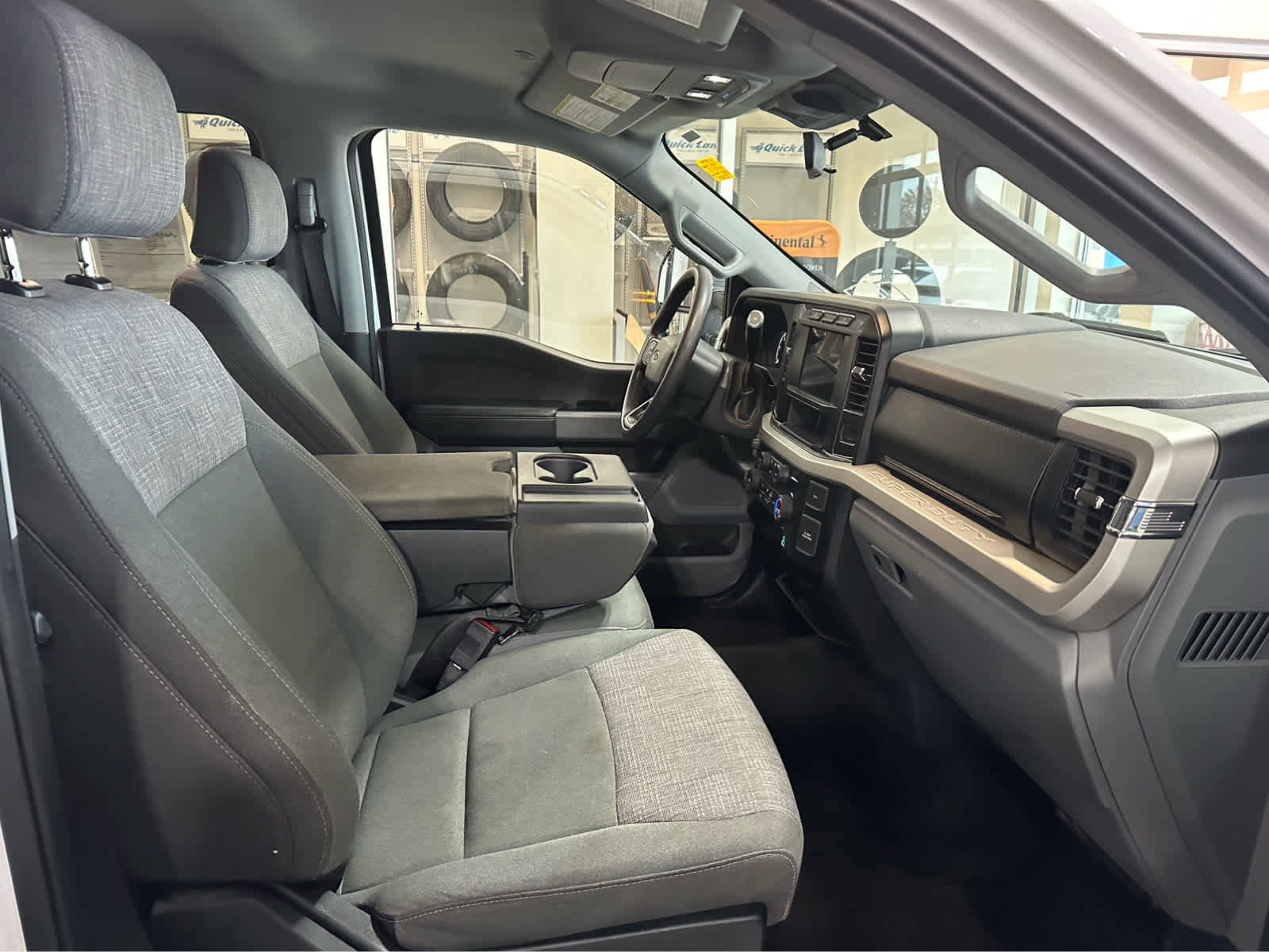 Used 2024 Ford F250 XLT image 32