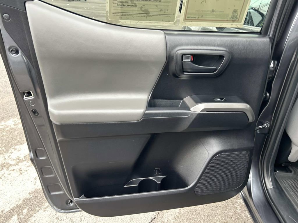 Used 2020 Toyota Tacoma SR5 image 19