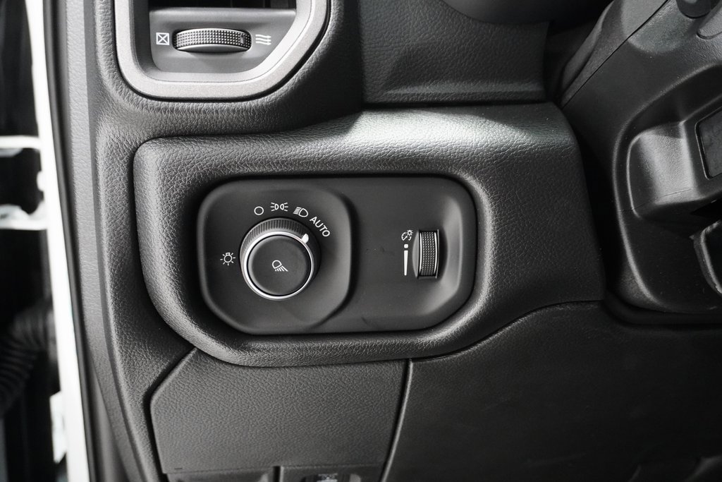 Used 2024 RAM 3500 Tradesman image 25