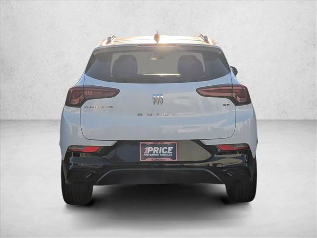Used 2024 Buick Encore GX Sport Touring image 7