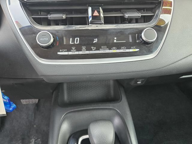 Certified 2025 Toyota Corolla LE FWD image 17