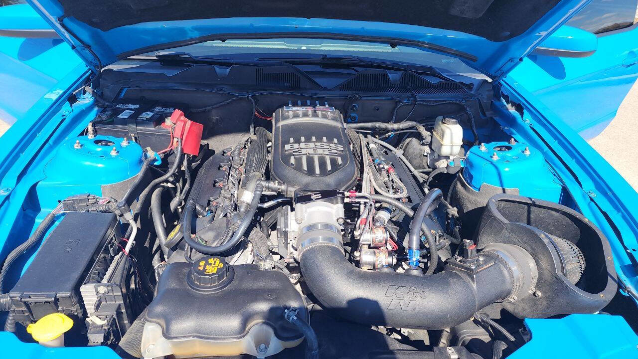 Used 2013 Ford Mustang GT Premium w/ GT Track Pkg image 11