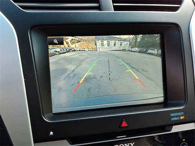 Used 2015 Ford Explorer Limited image 21