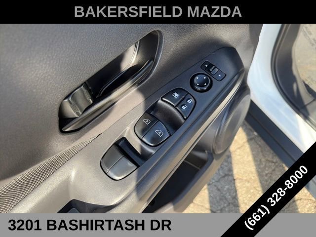 Used 2023 Nissan Kicks S FWD image 11