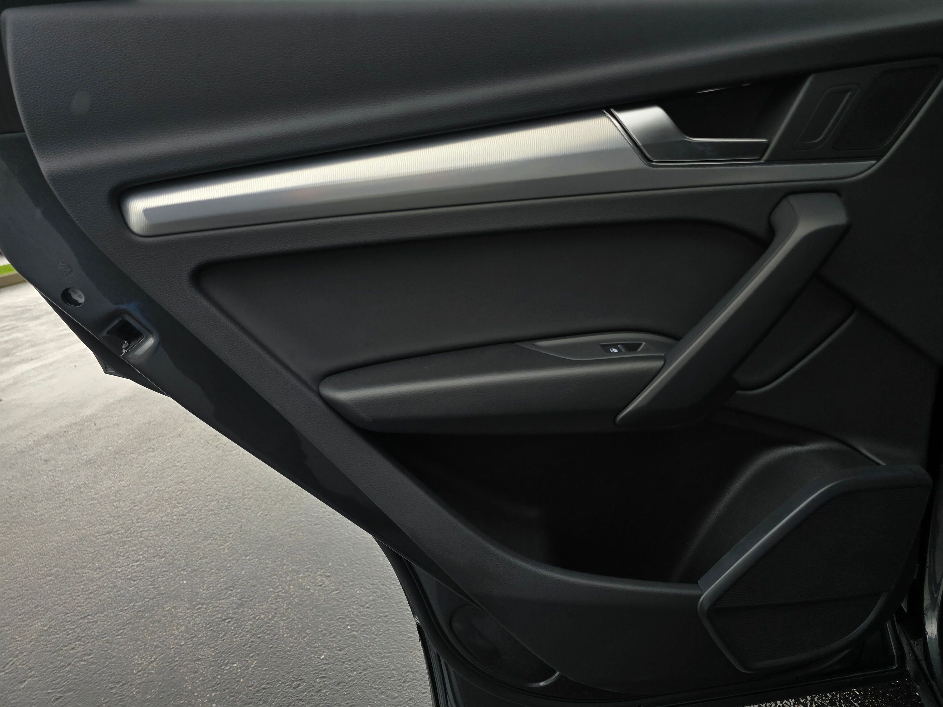 Certified 2025 Audi Q5 2.0T Premium w/ Convenience Plus Package image 21