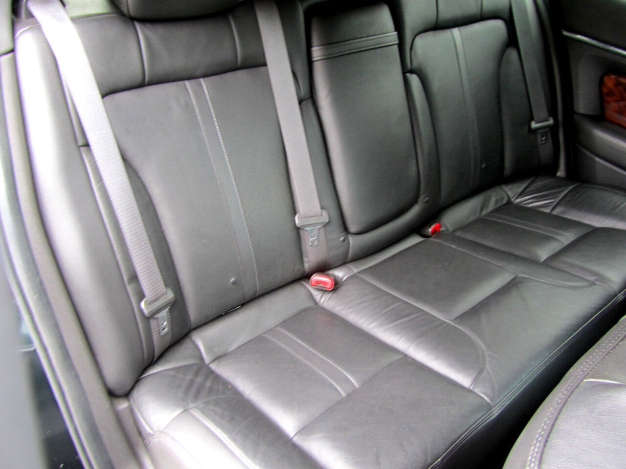 Used 2014 Lincoln MKS Elite w/ Equipment Group 201A image 24