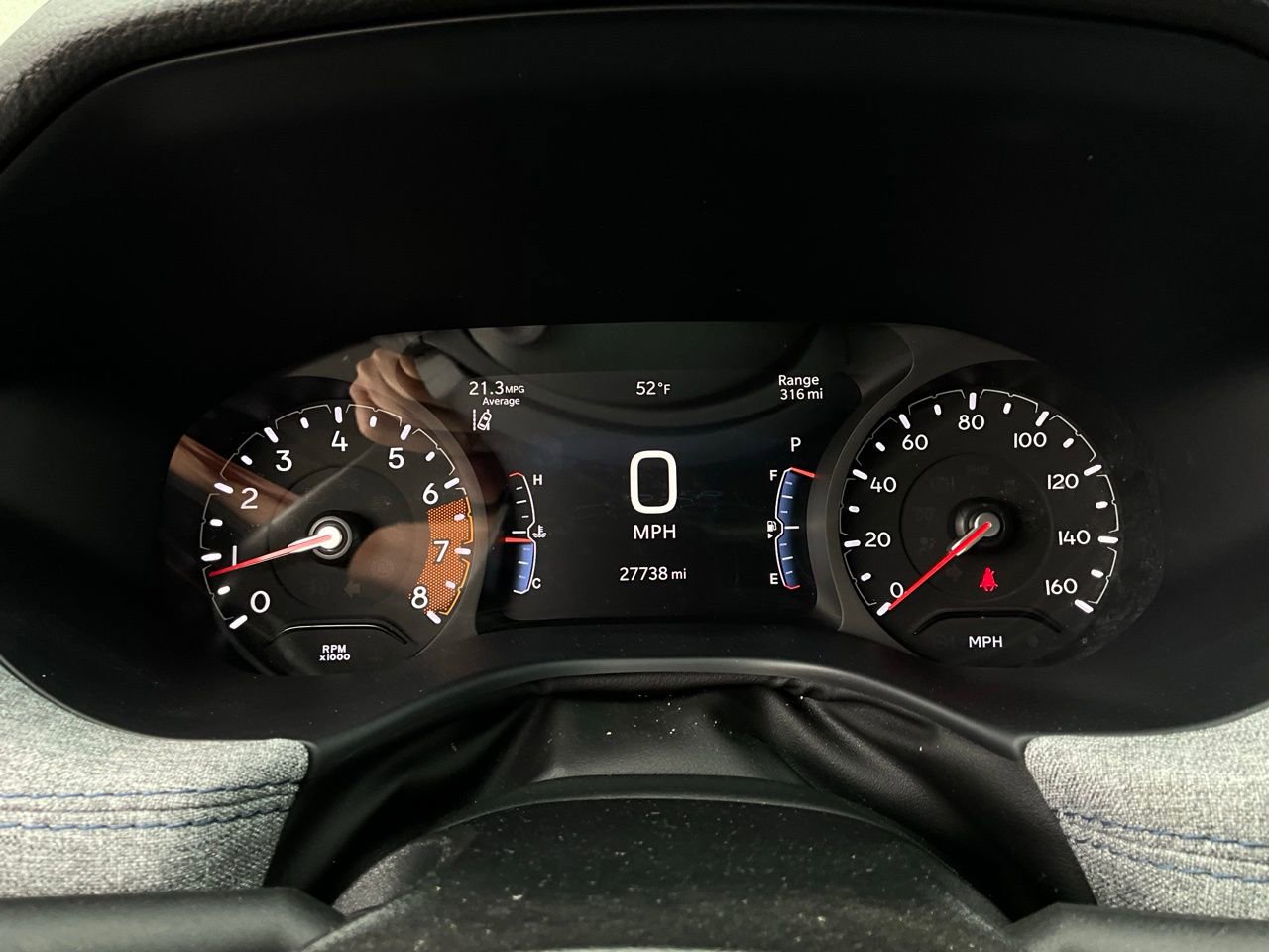 Used 2025 Jeep Compass Latitude AWD/4WD image 38
