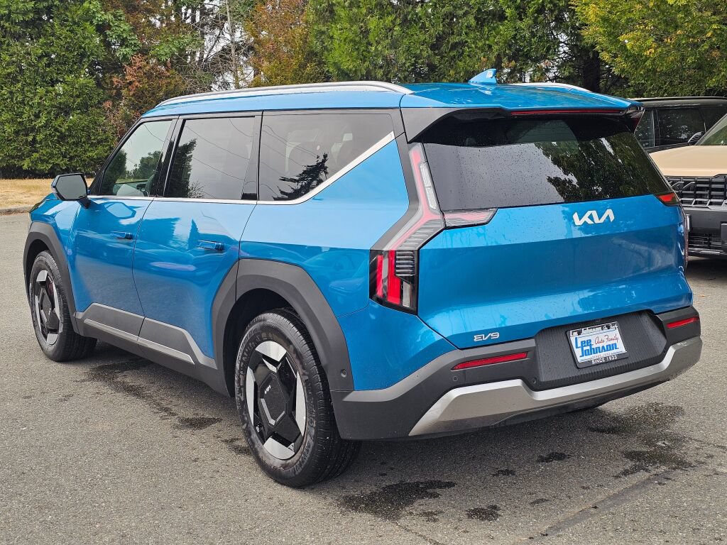 New 2026 Kia EV9 Wind AWD/4WD image 7