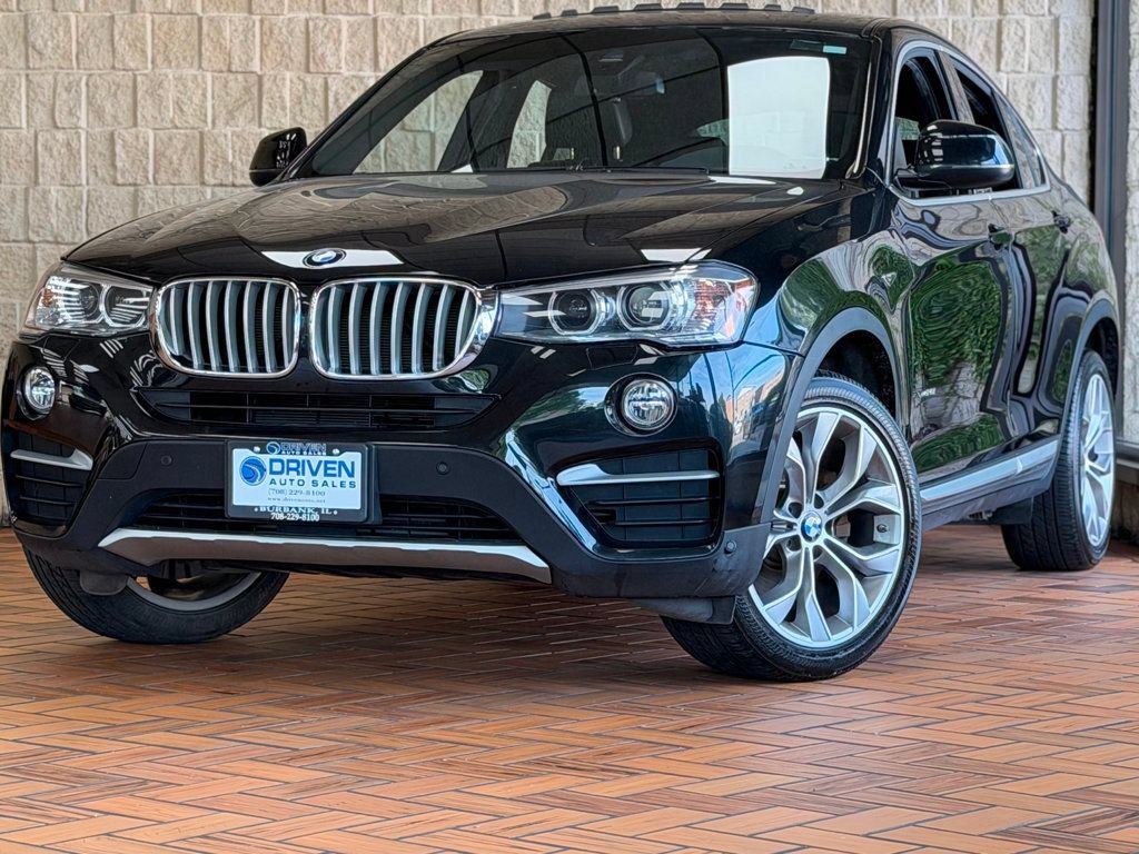 Used 2018 BMW X4 xDrive28i AWD/4WD image 2