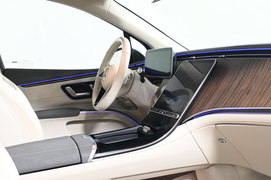 Certified 2023 Mercedes-Benz EQS 450+ 4MATIC SUV image 31