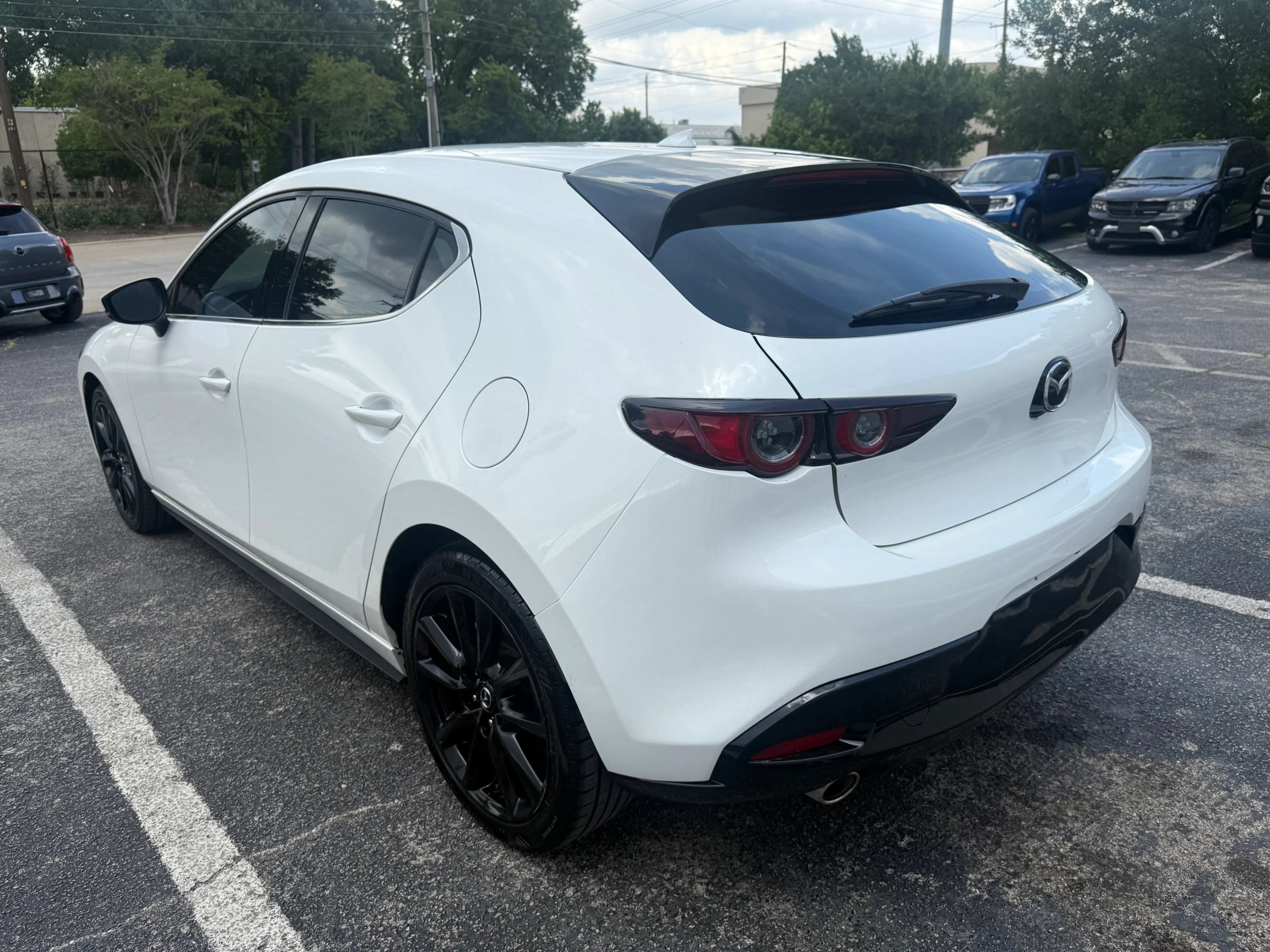 Used 2022 MAZDA MAZDA3 s AWD/4WD image 3