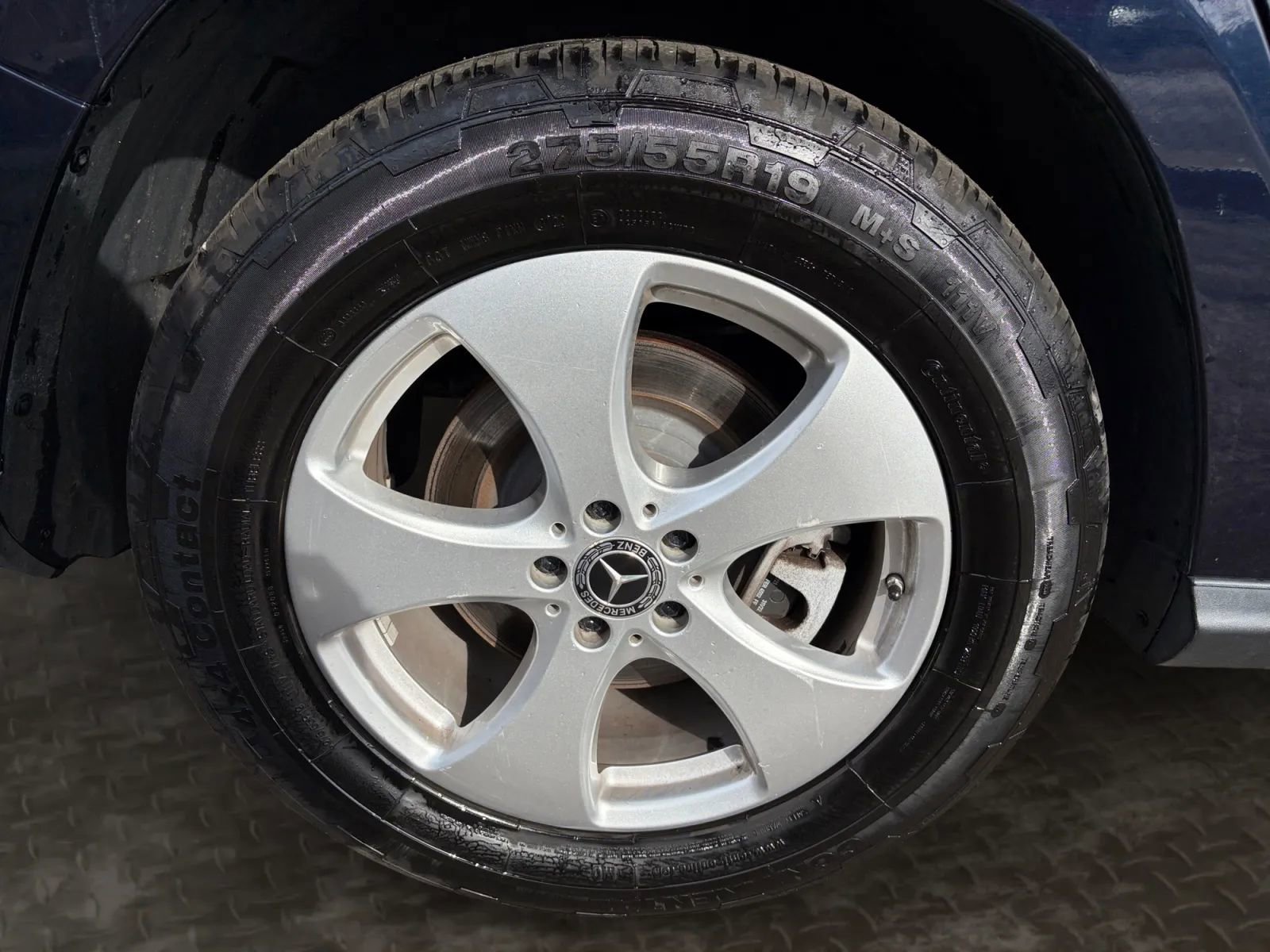 Used 2018 Mercedes-Benz GLS 450 4MATIC image 40