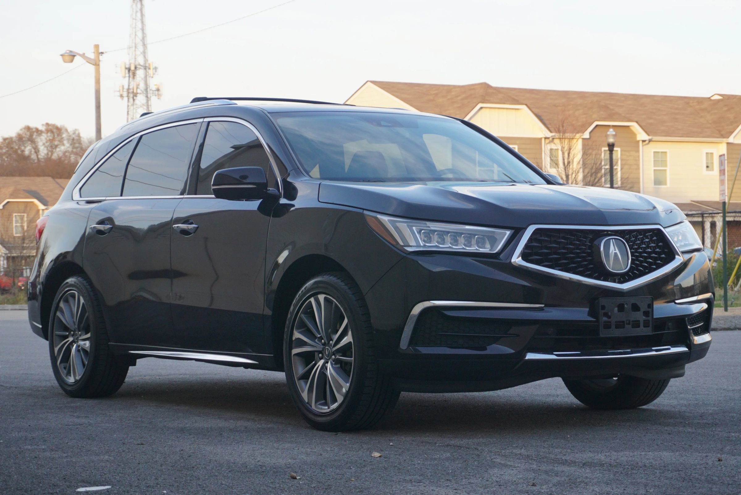 Used 2017 Acura MDX SH-AWD w/ Technology Package image 3
