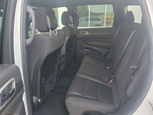 Used 2020 Jeep Grand Cherokee Laredo image 29