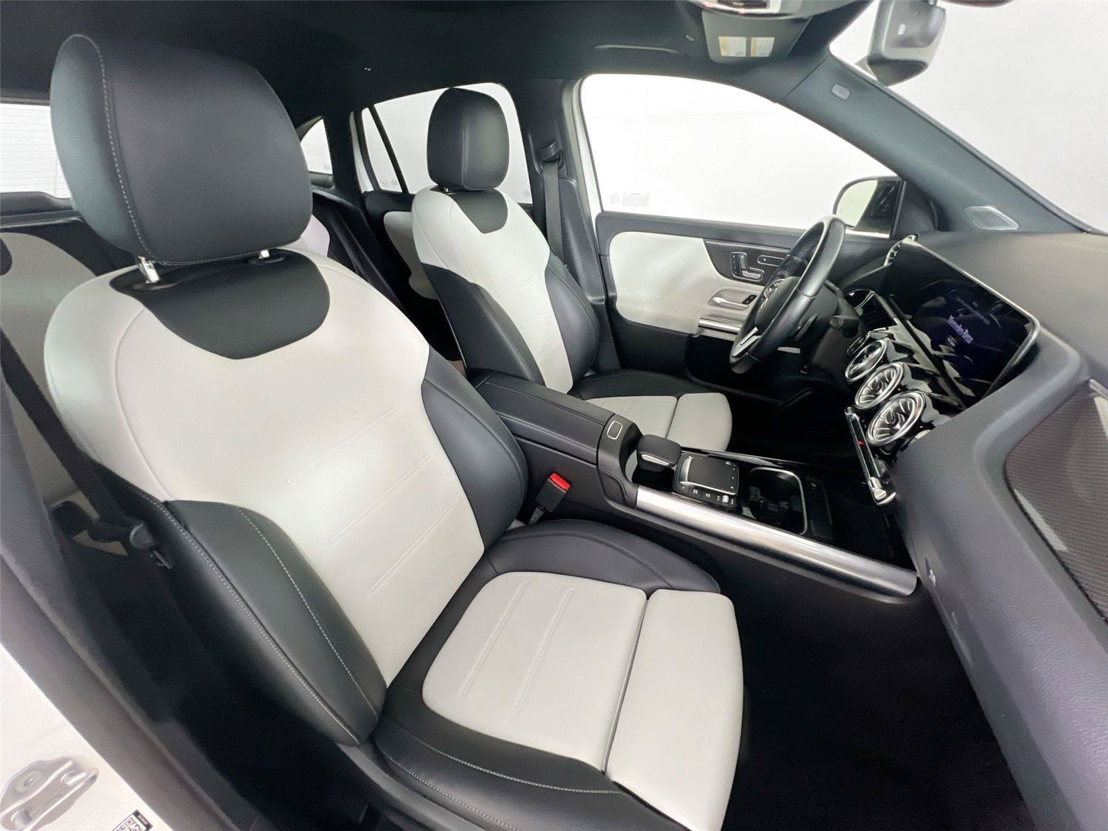 Certified 2023 Mercedes-Benz GLA 250 4MATIC image 26