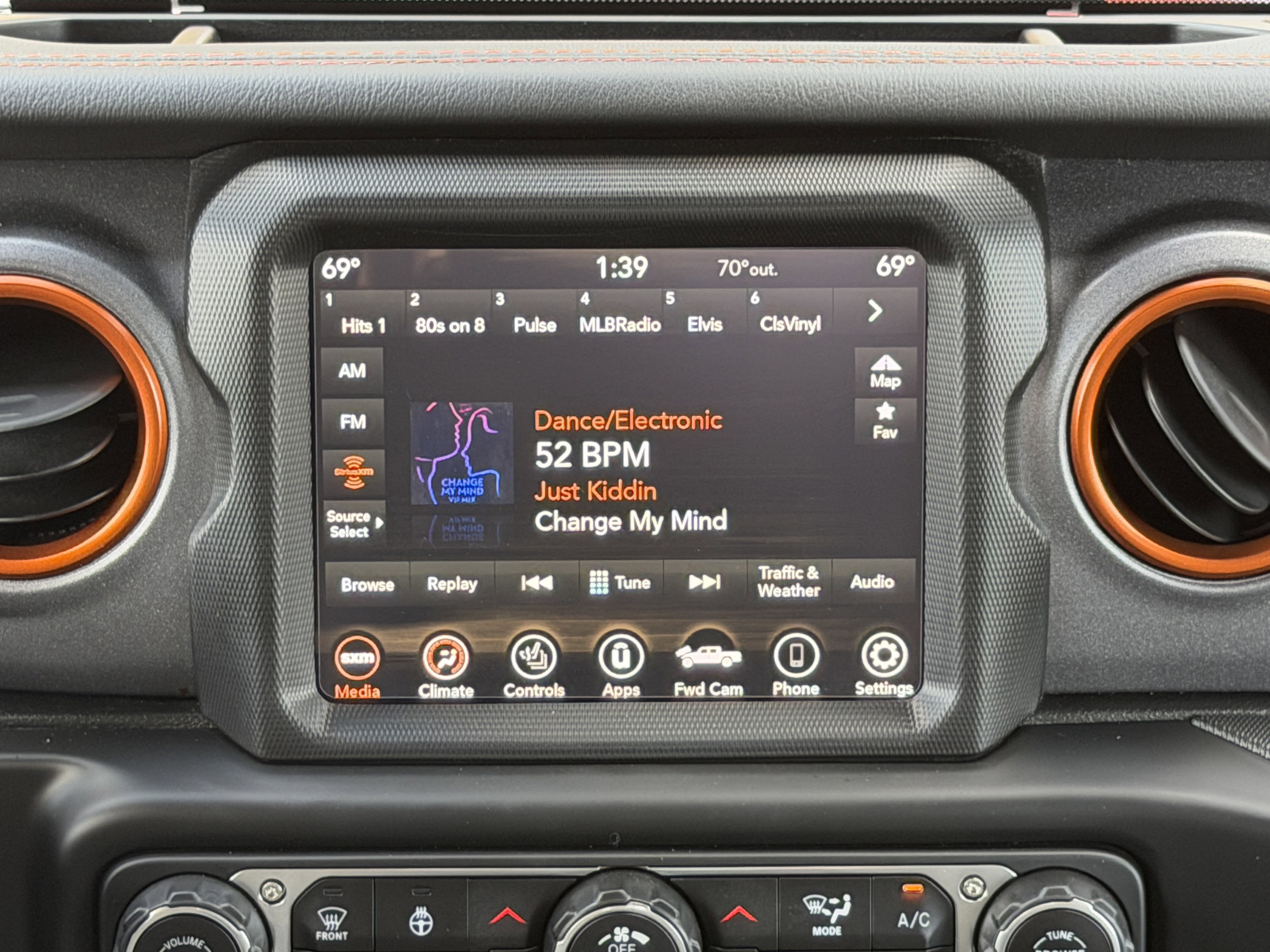 Used 2021 Jeep Gladiator Mojave image 30