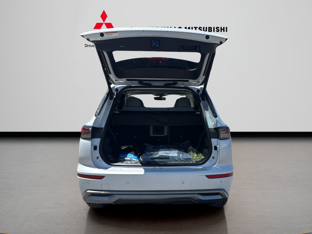 New 2026 Mitsubishi Outlander SEL AWD/4WD image 8