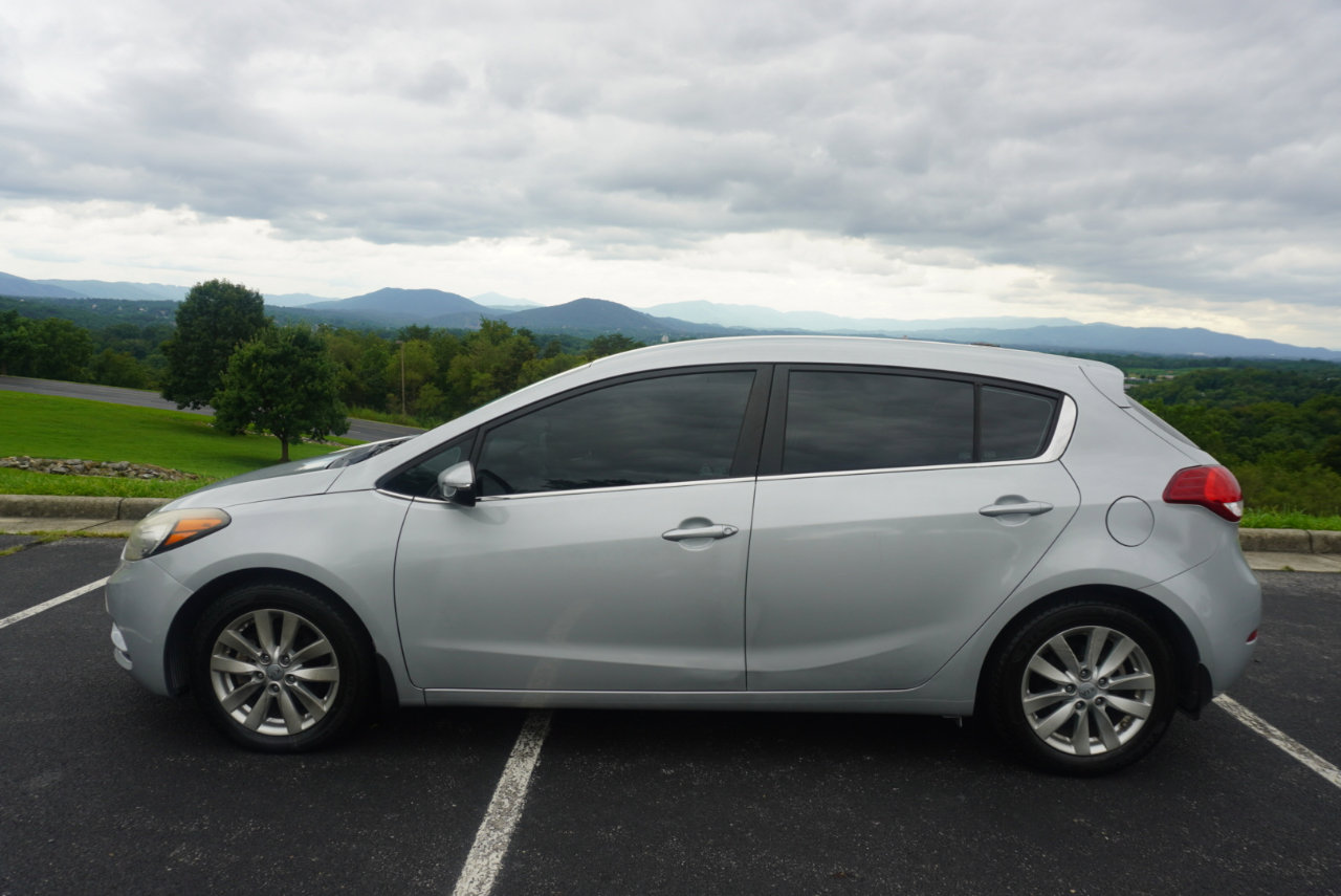 Used 2014 Kia Forte EX image 4