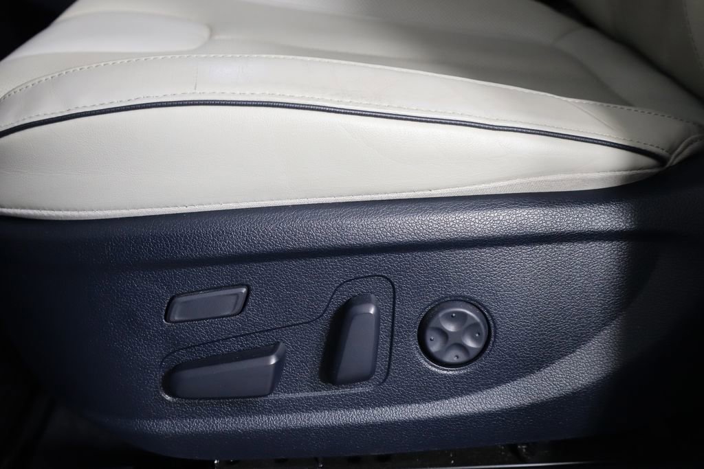 Used 2021 Hyundai Palisade Limited image 25