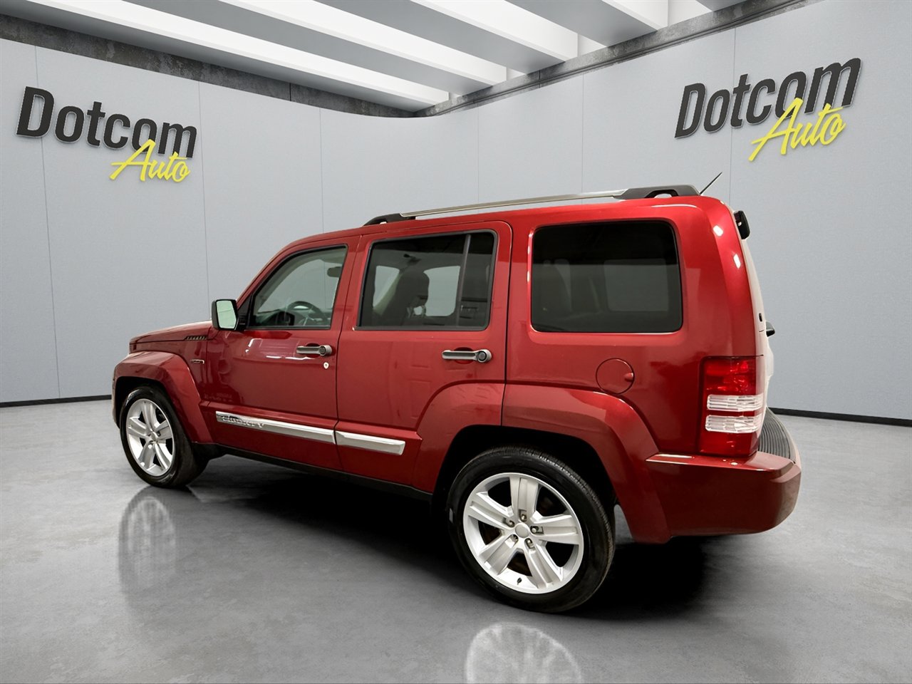 Used 2012 Jeep Liberty Limited Jet image 4