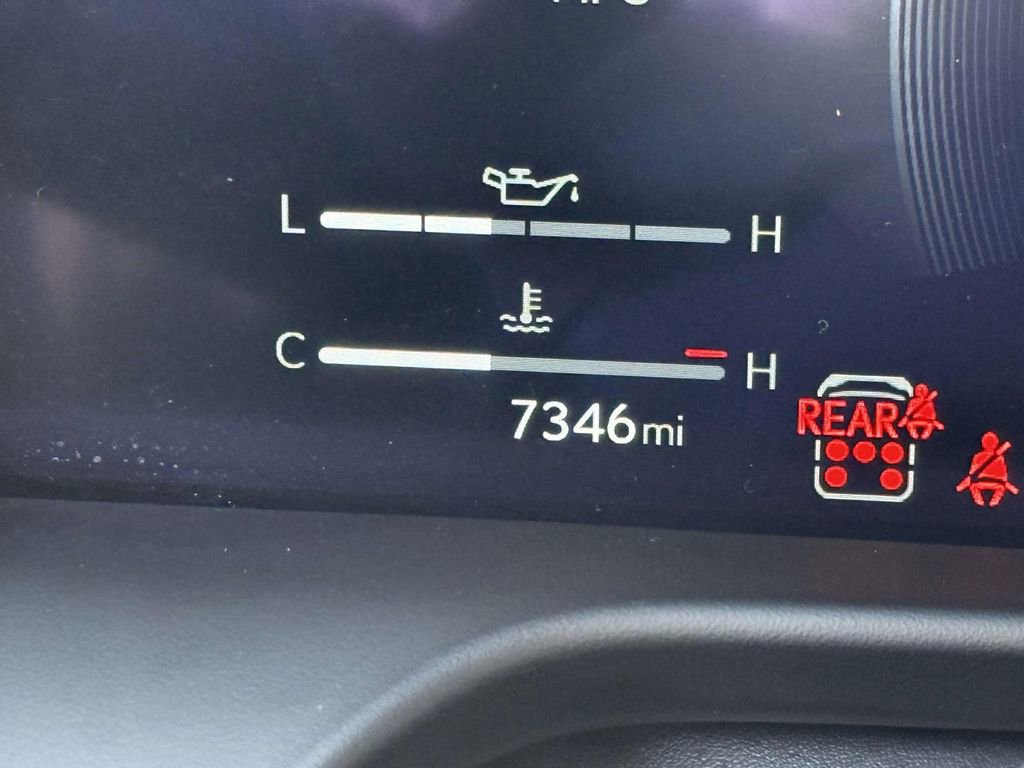 Used 2024 Lexus GX 550 w/ Accessory Package (Z1) image 31