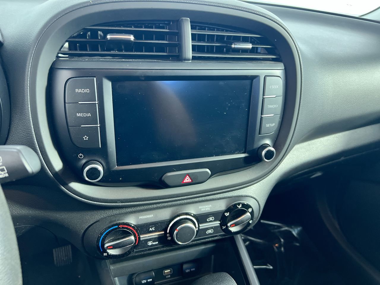 Certified 2024 Kia Soul LX w/ Option Group 015 FWD image 24