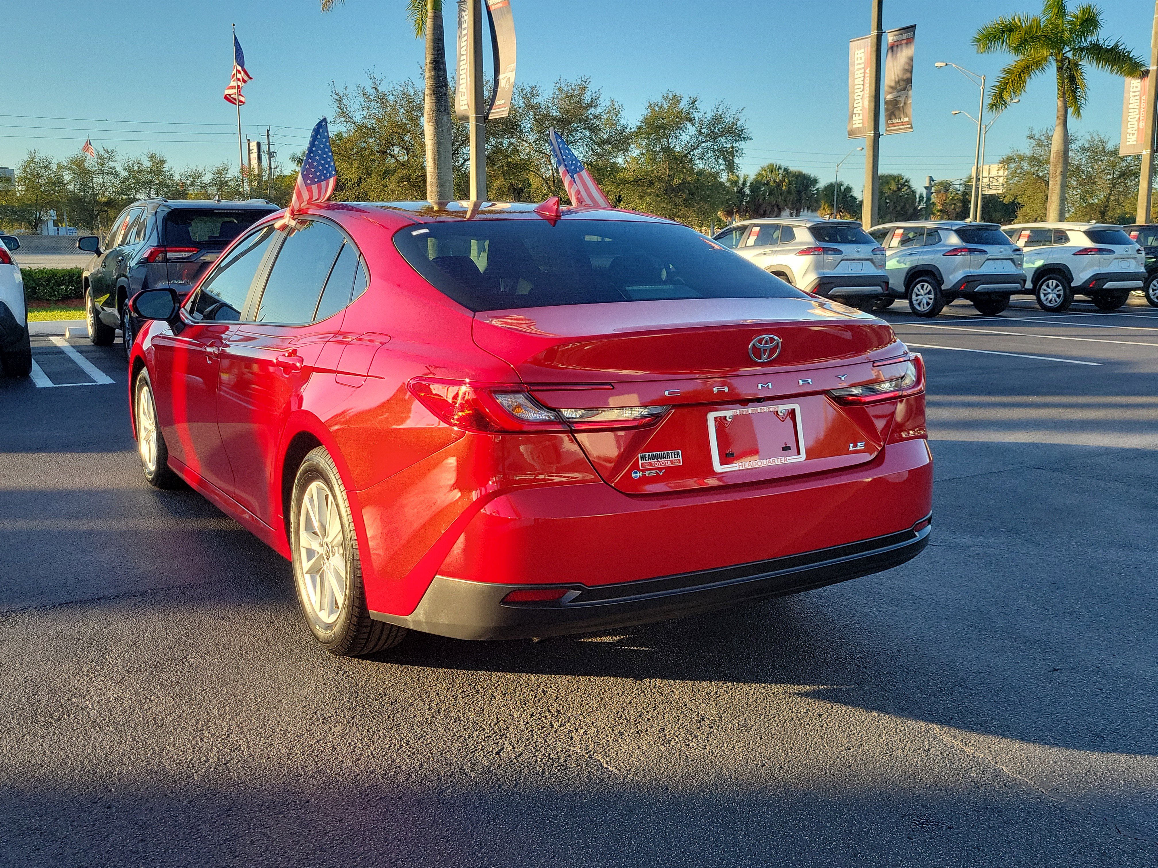 Used 2025 Toyota Camry LE image 9