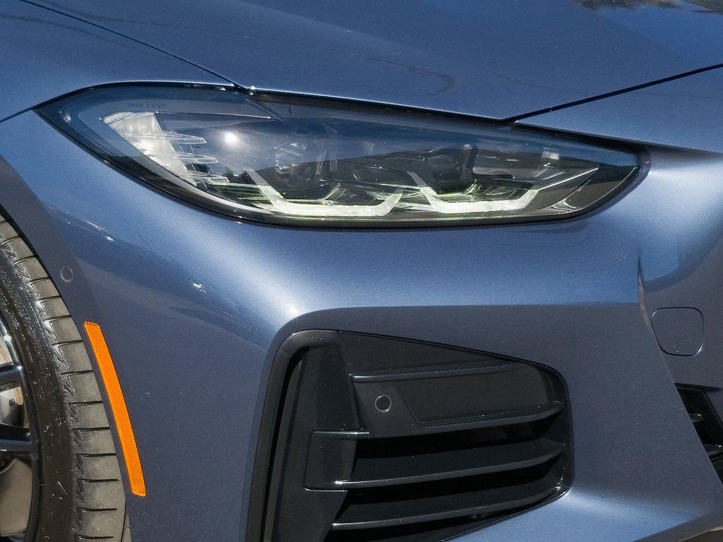 Used 2023 BMW 440i xDrive Convertible w/ Premium Package image 8