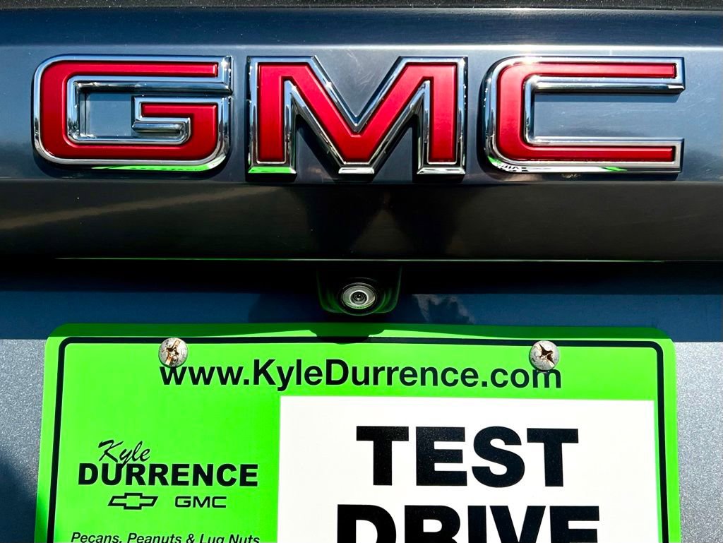 Used 2021 GMC Yukon XL AT4 w/ AT4 Premium Plus Package image 6