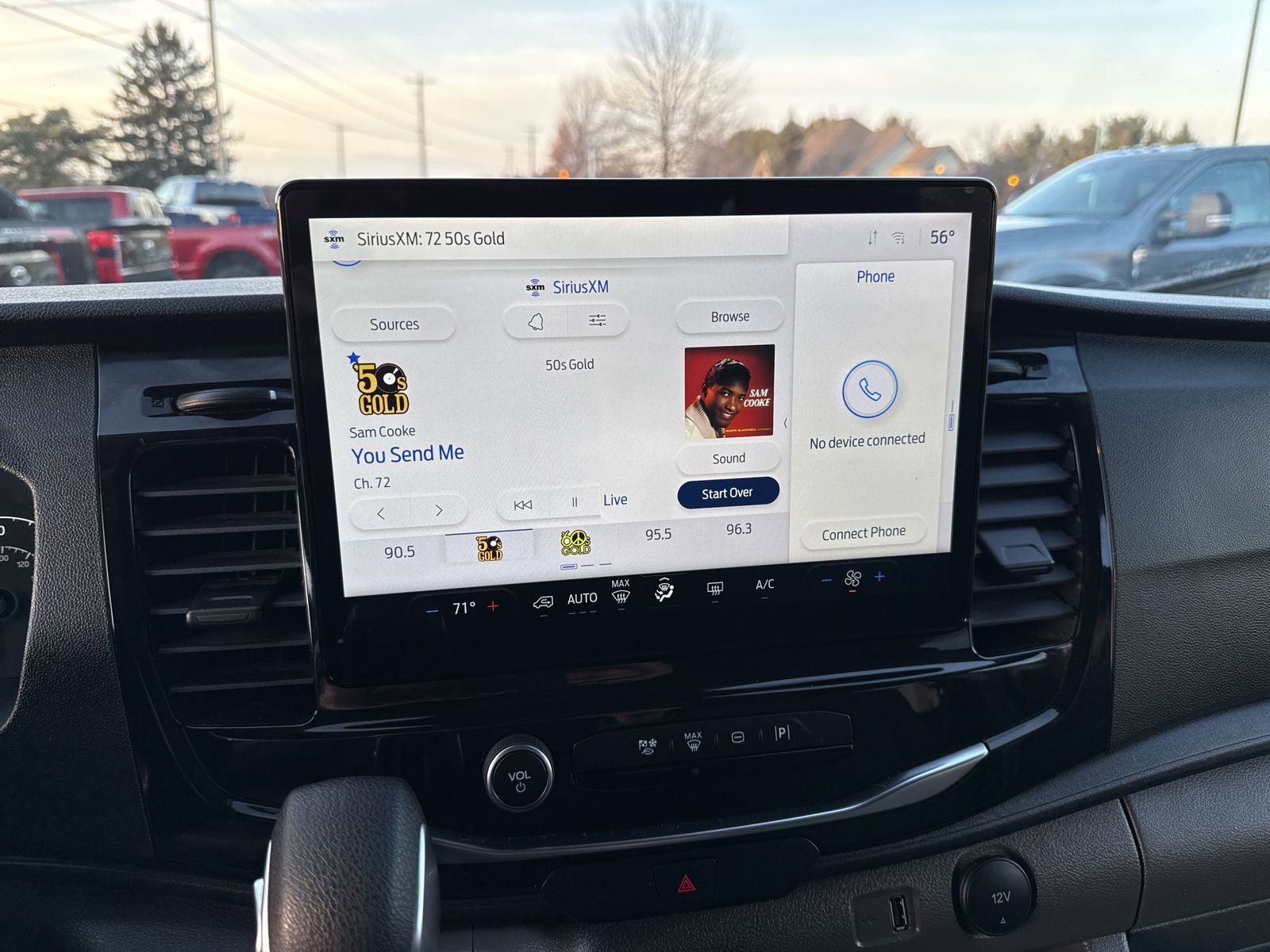 Used 2023 Ford Transit 350 XLT image 29