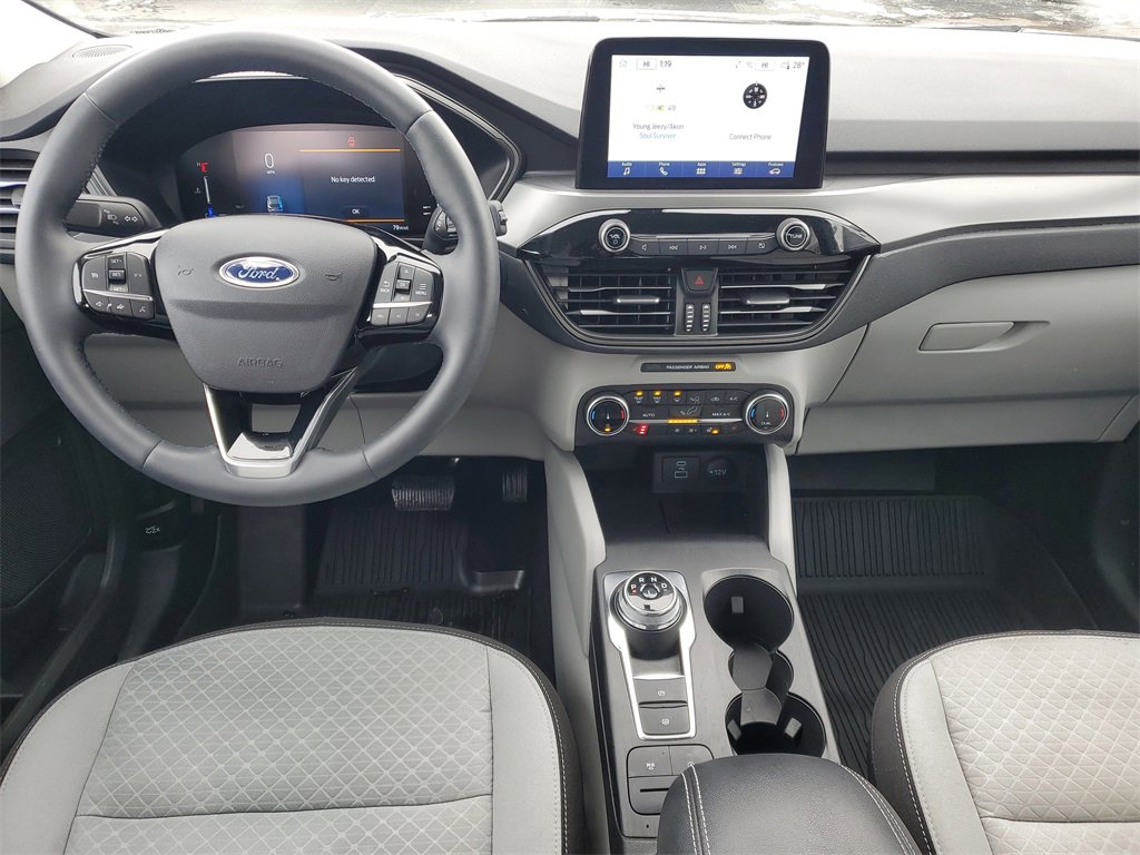 Used 2023 Ford Escape Active image 25