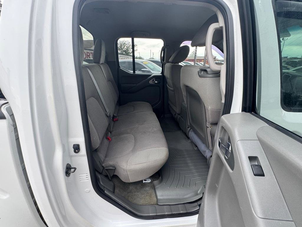 Used 2012 Nissan Frontier SV RWD image 13