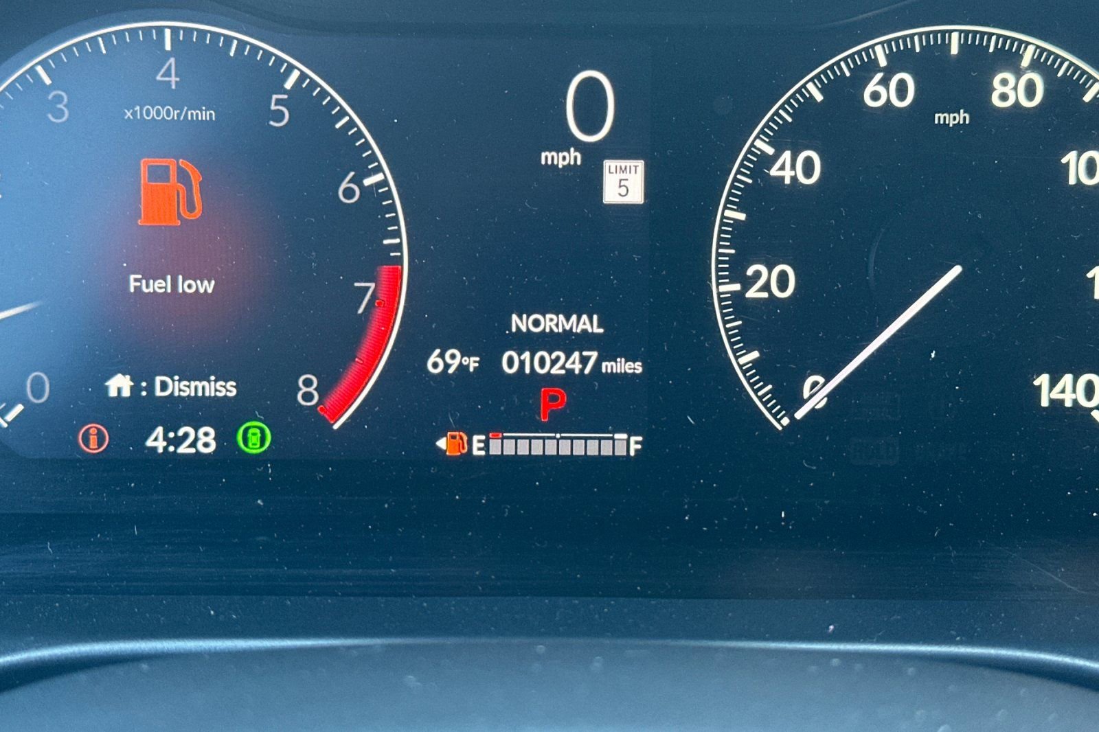 Used 2024 Honda HR-V LX image 31