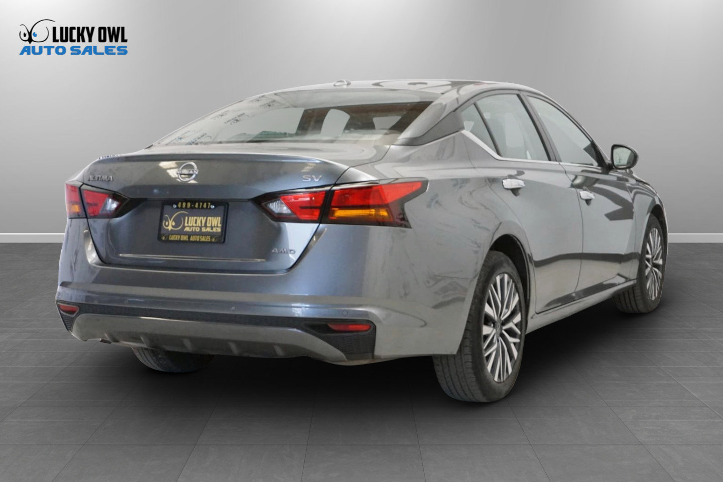 Used 2023 Nissan Altima 2.5 SV AWD/4WD image 4