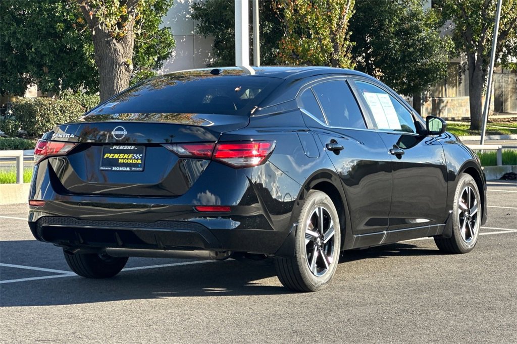 Used 2025 Nissan Sentra SV w/ All-Weather Package image 4