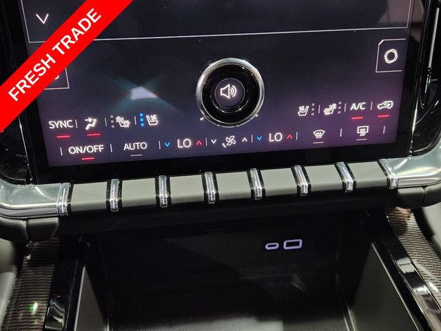 Used 2025 GMC Yukon XL Elevation w/ Technology Package RWD image 17